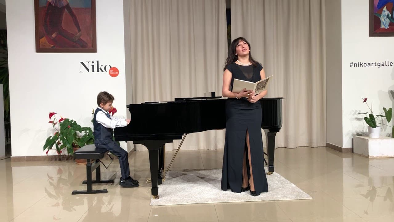 Карина Флорес — Ave Maria, Карина и Эрвин Флорес