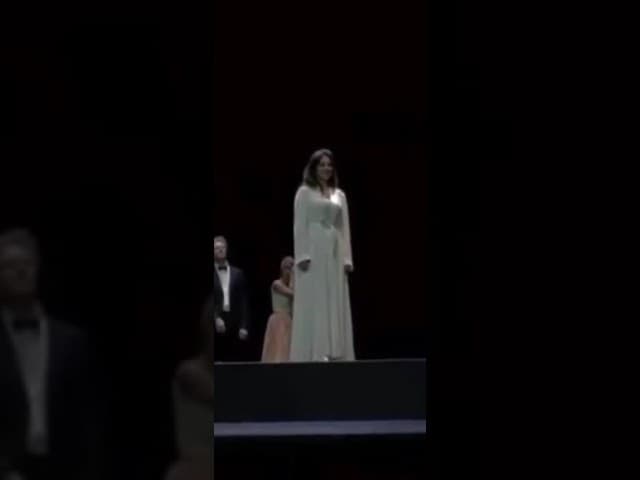 Карина Флорес — Адриана Лекуврёр, Io son l’umile ancella
